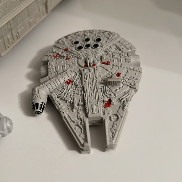 Star Wars Millenium Falcon - Ghost Starship - Picture 2 of 6